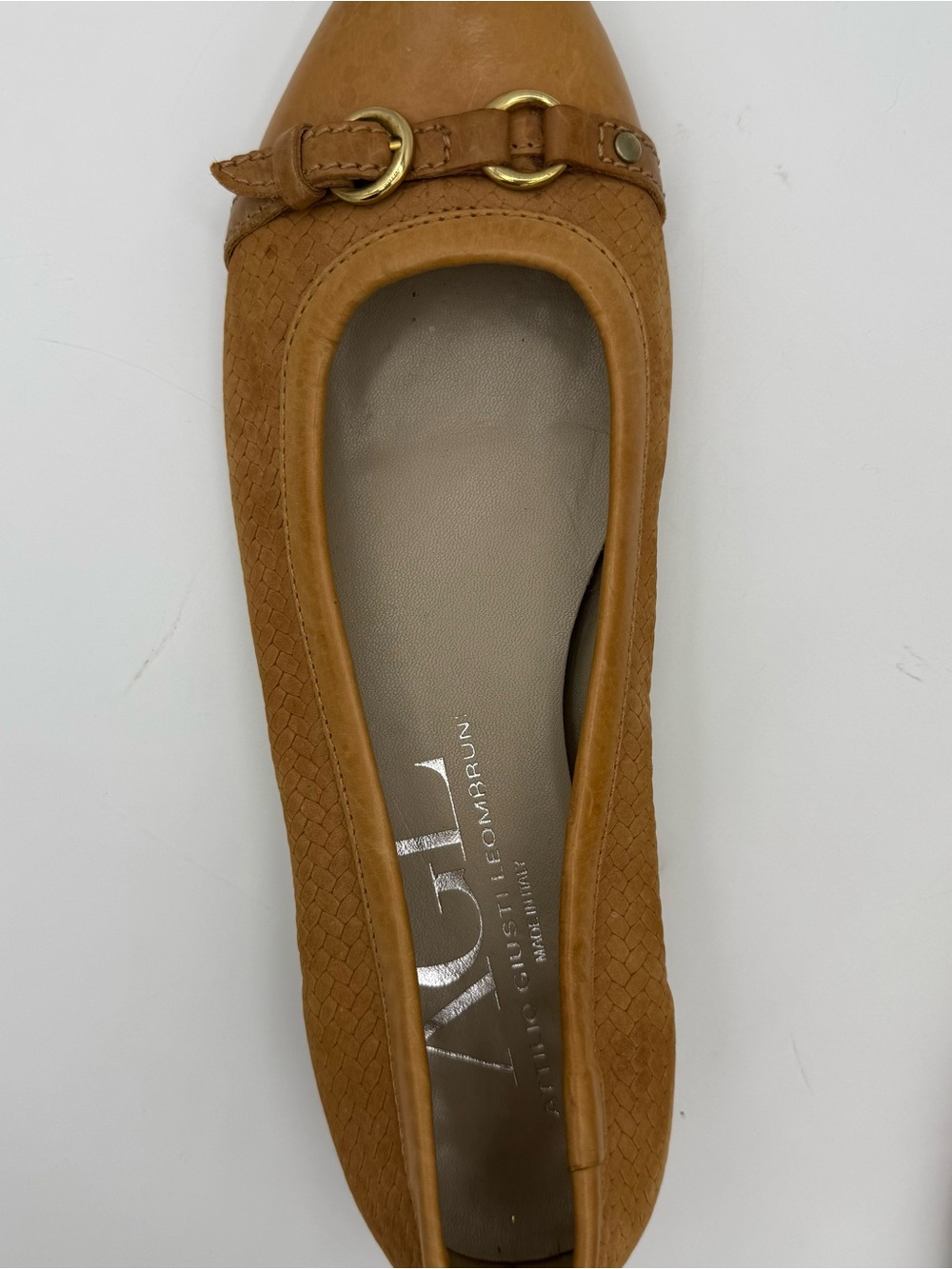 AGL Attilio Giusti Leombruni Tan Leather Ballet Flats with Gold Buckle Detail - Picture 11 of 11